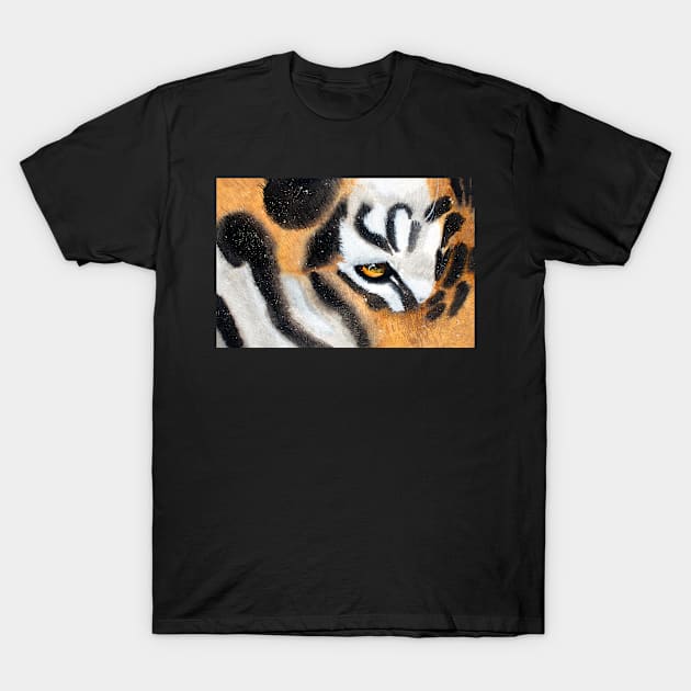 Tiger eye T-Shirt by HandLu